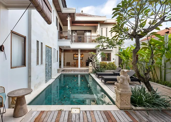 Raja By King Villa Seminyak